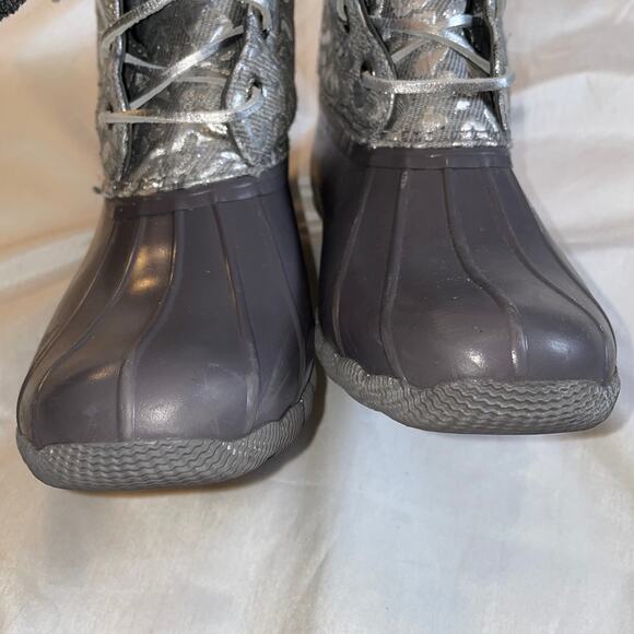 Sperry Women's Saltwater Seasonal Rain Boot in Silver Leopard - Women's Size 8.5 - Picture 4 of 12